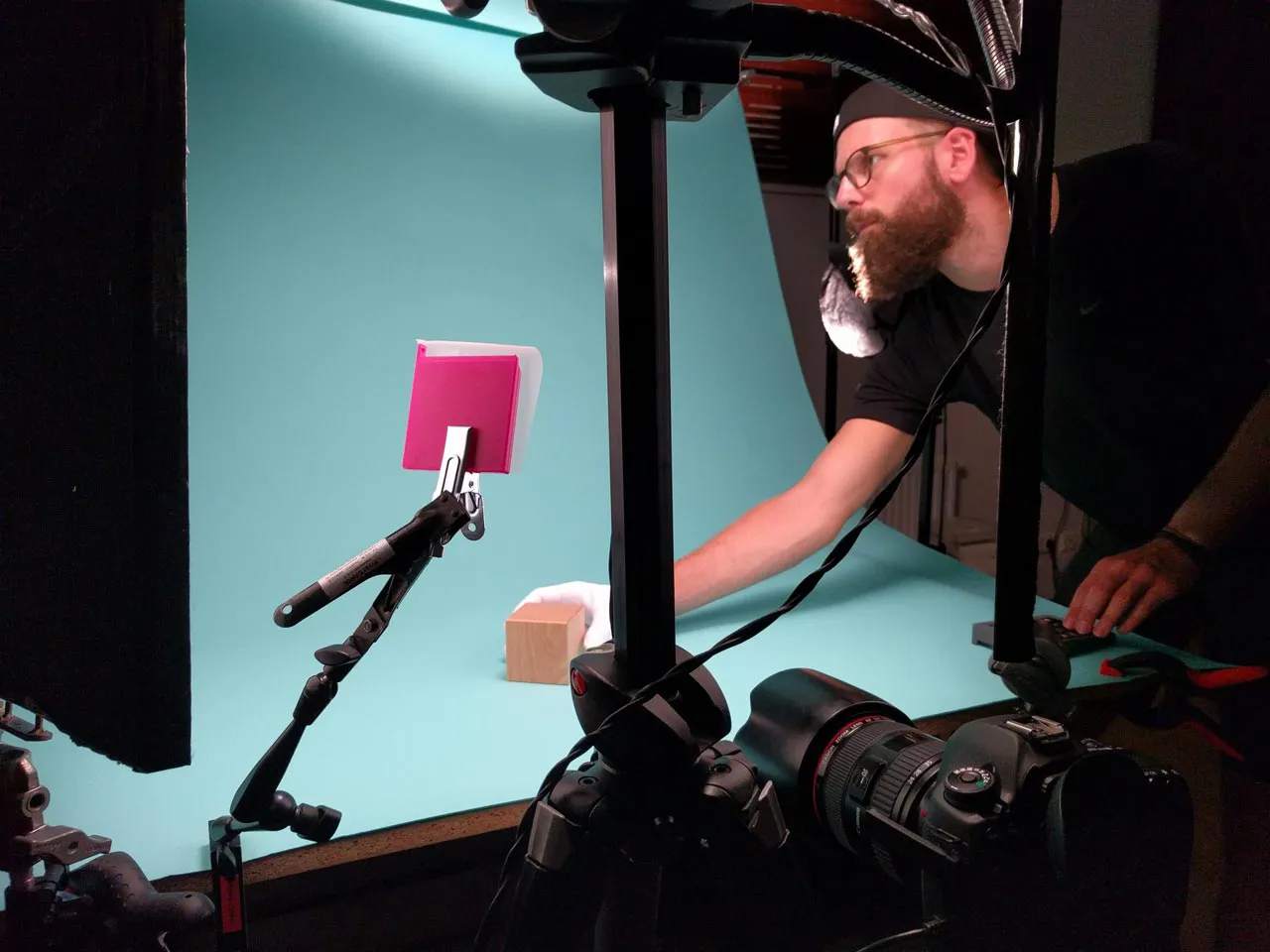 Erklärvideo für WKO von Polarfux - Fotoshooting Würfel